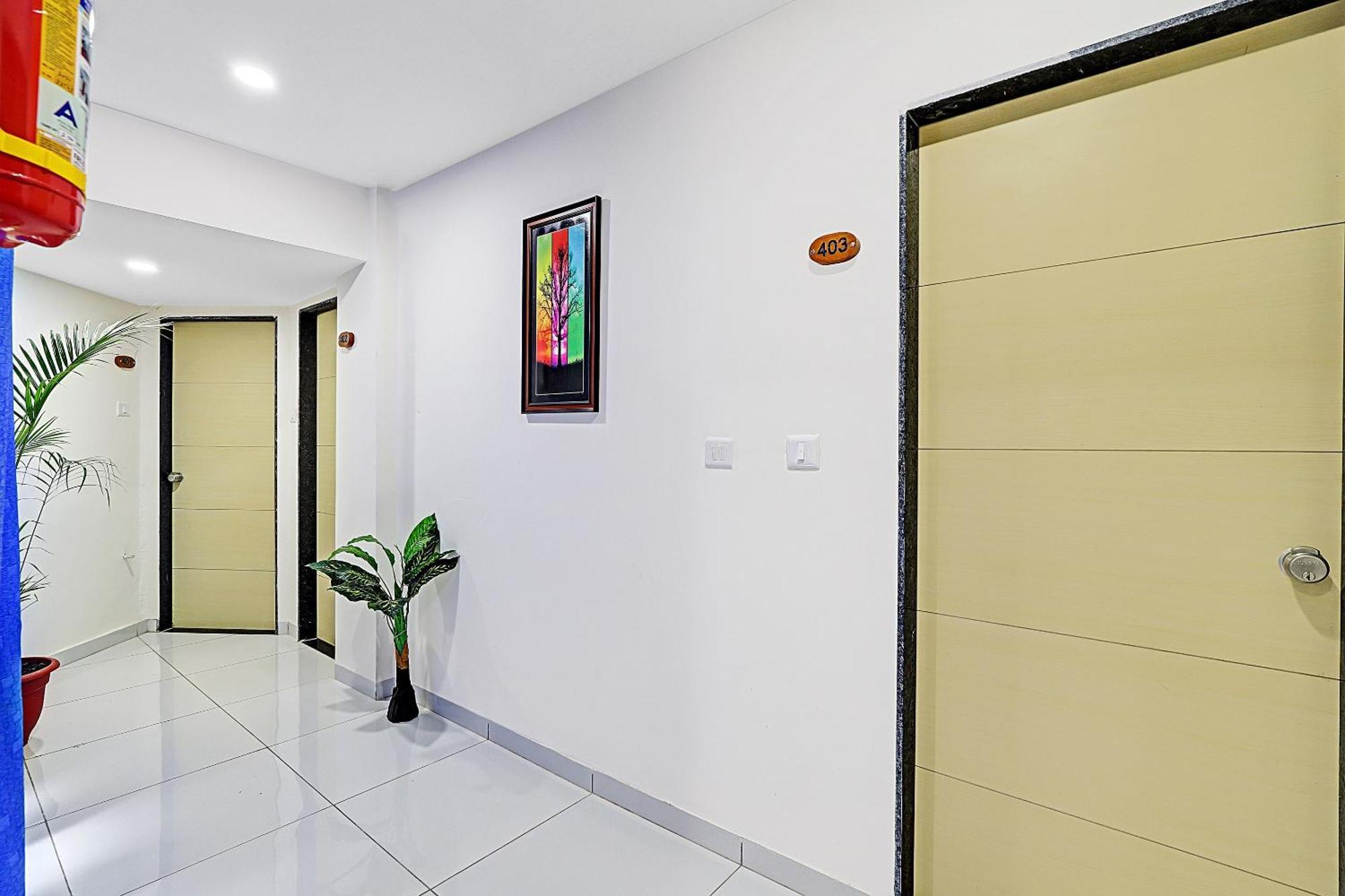 Hotel O La Veera Ahmedabad Exterior foto